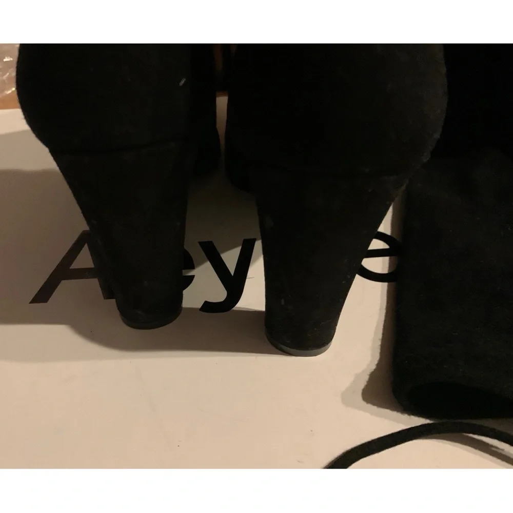 Stuart Weitzman | highland boots